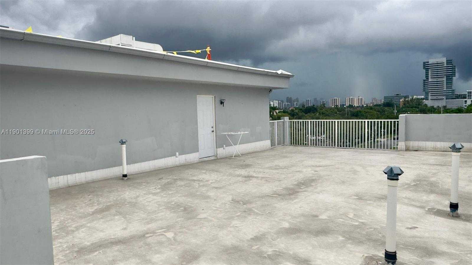 Small Image of 329 SOUTH EAST 3RD ST #502S, Hallandale Beach Number 58