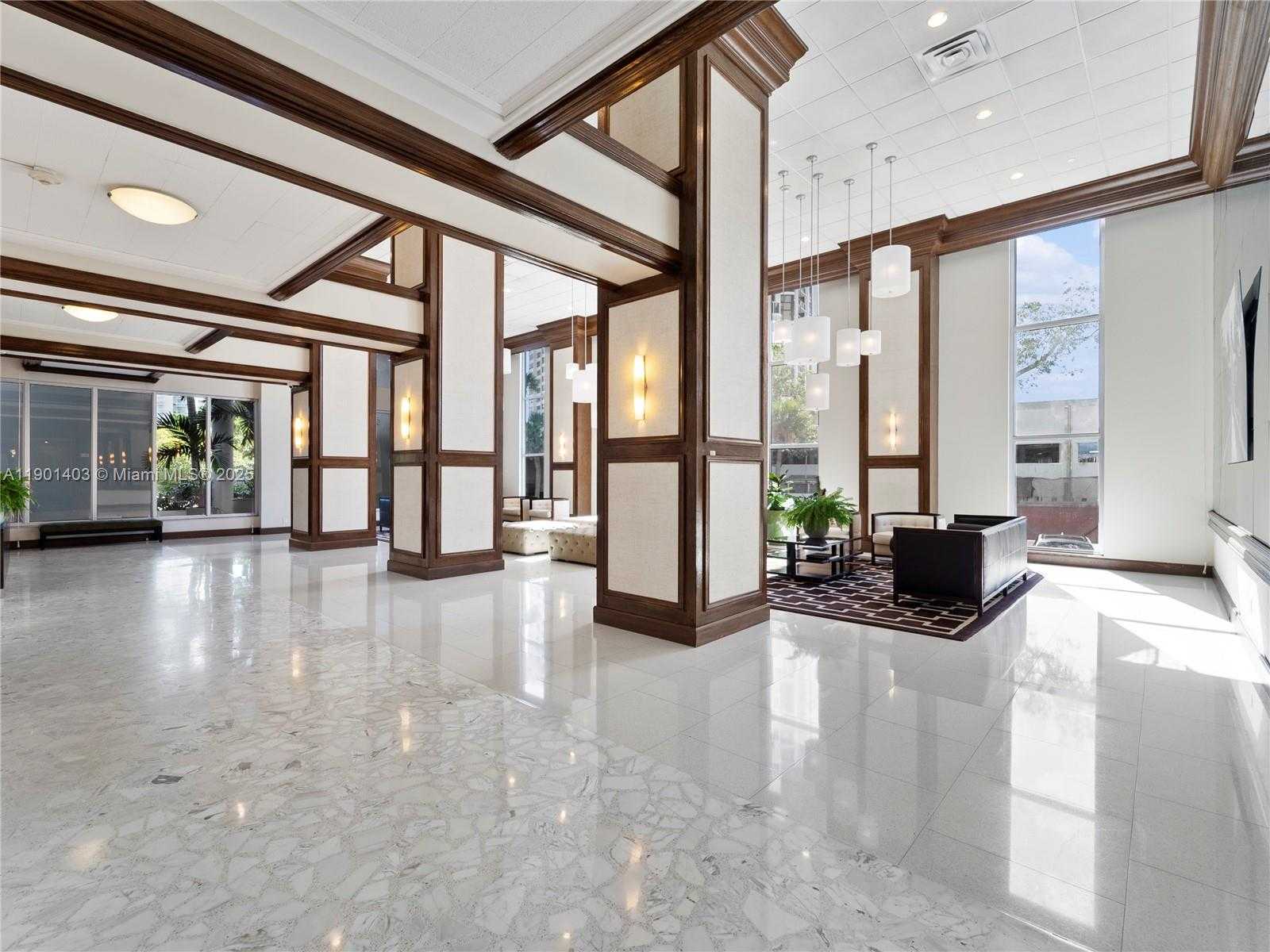 Small Image of 5 ISLAND AVE #LE, Miami Beach Number 20