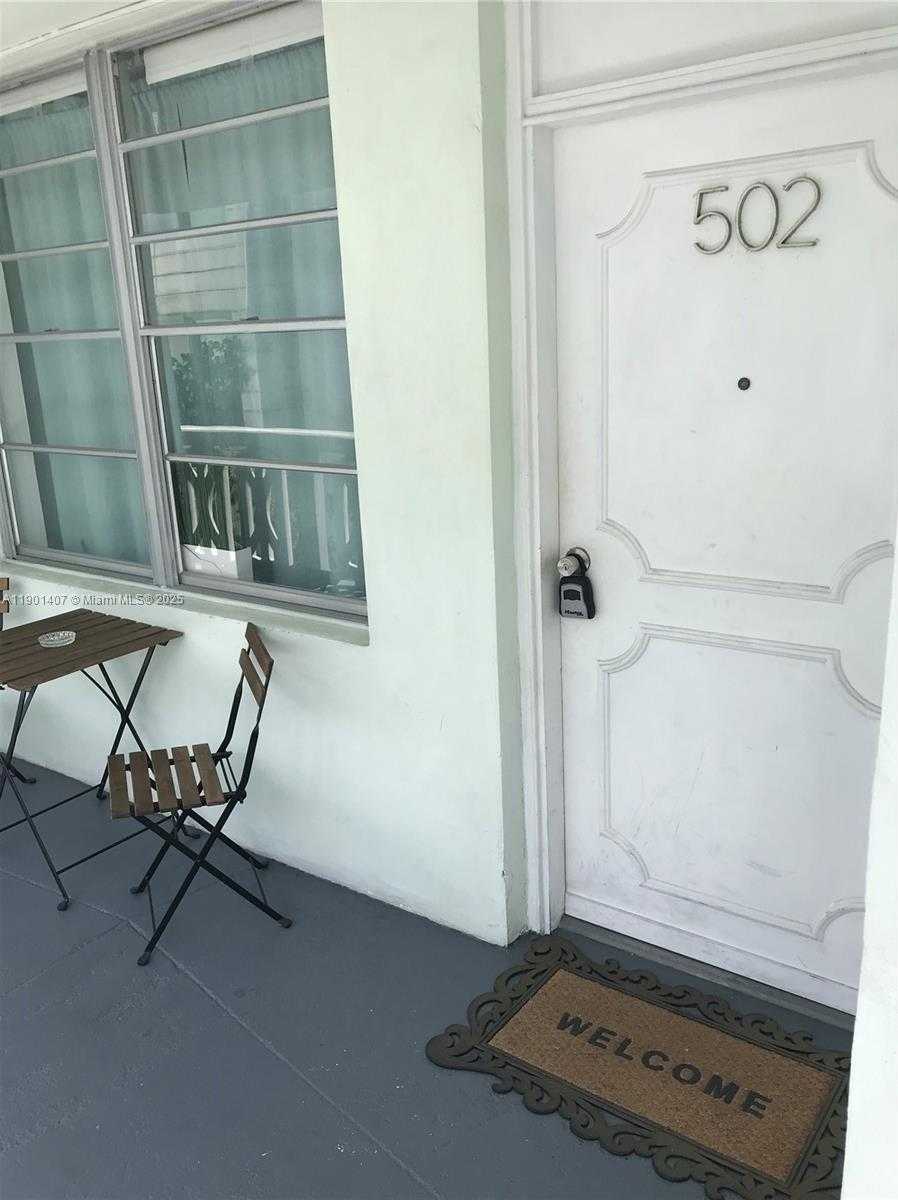 Small Image of 1732 MERIDIAN AVE #502, Miami Beach Number 28