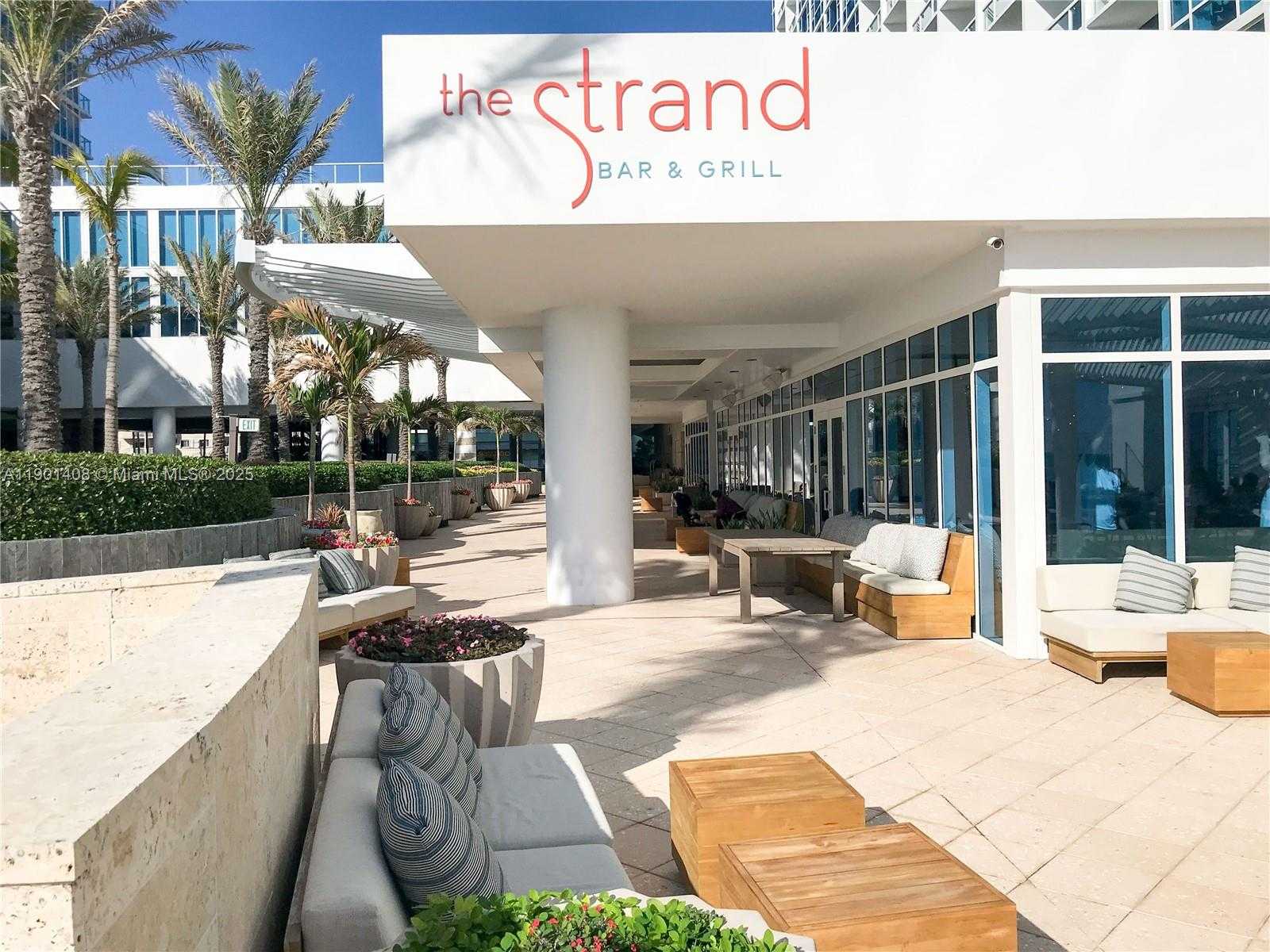 Small Image of 6801 COLLINS AVE #422, Miami Beach Number 53