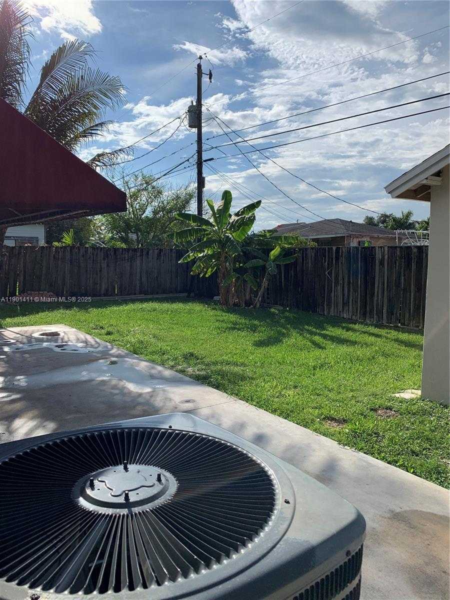 Small Image of 7331 SOUTH WEST 16TH ST, Miami Number 18