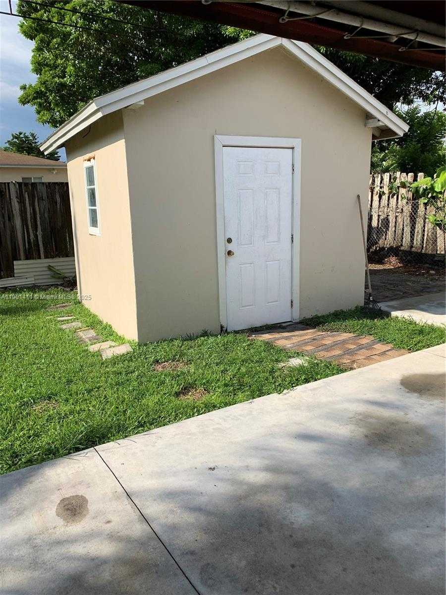 Small Image of 7331 SOUTH WEST 16TH ST, Miami Number 22