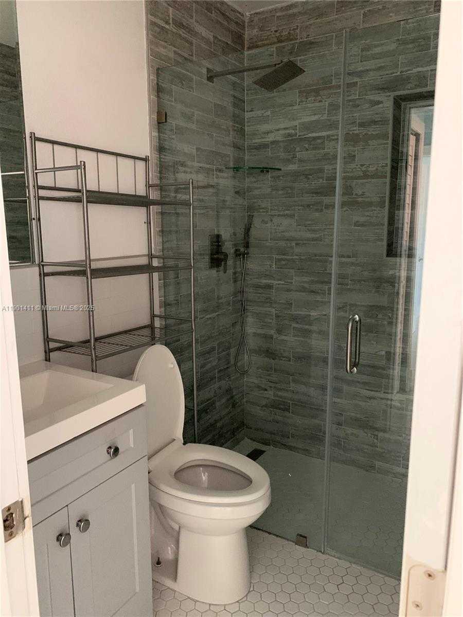 Small Image of 7331 SOUTH WEST 16TH ST, Miami Number 25