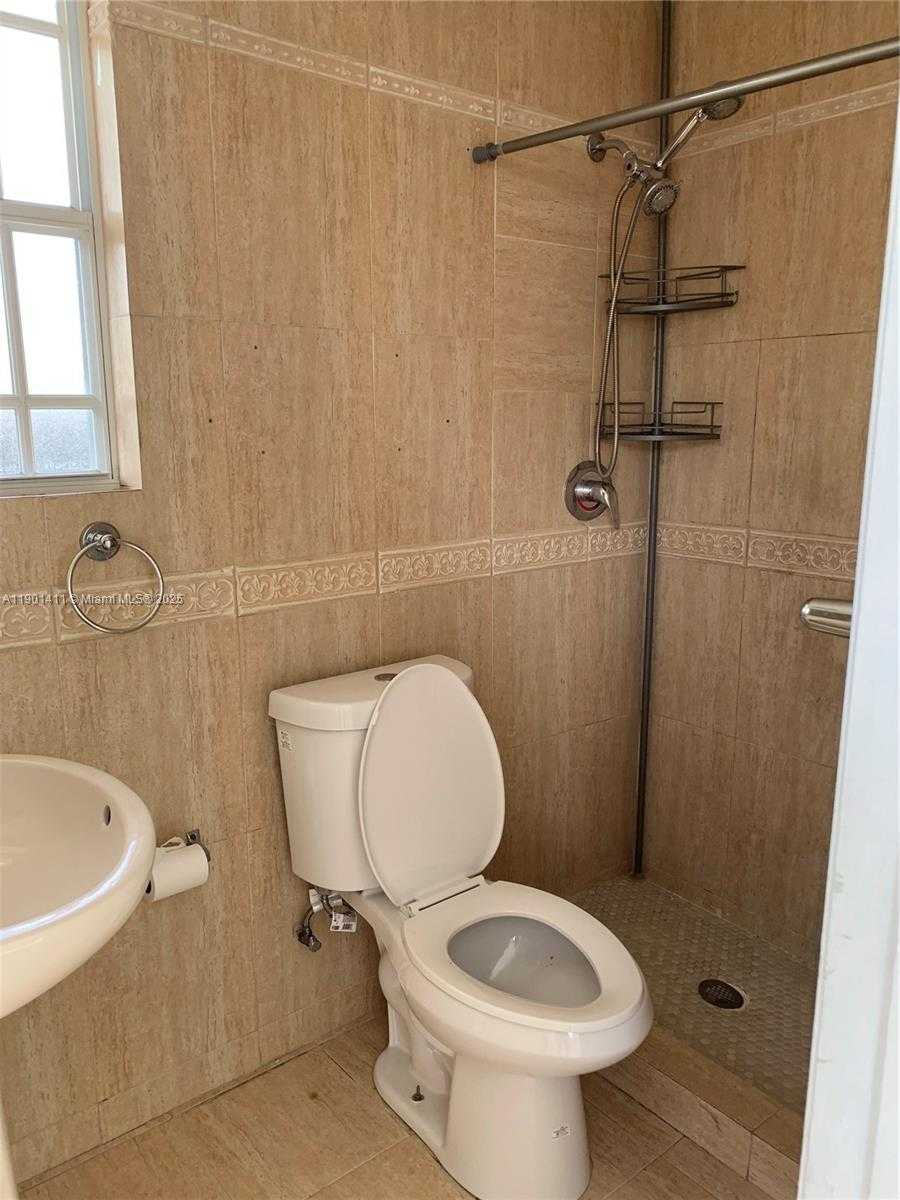 Small Image of 7331 SOUTH WEST 16TH ST, Miami Number 26