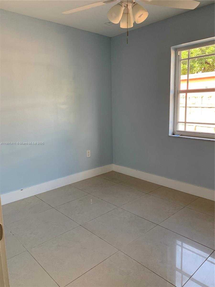 Small Image of 7331 SOUTH WEST 16TH ST, Miami Number 5