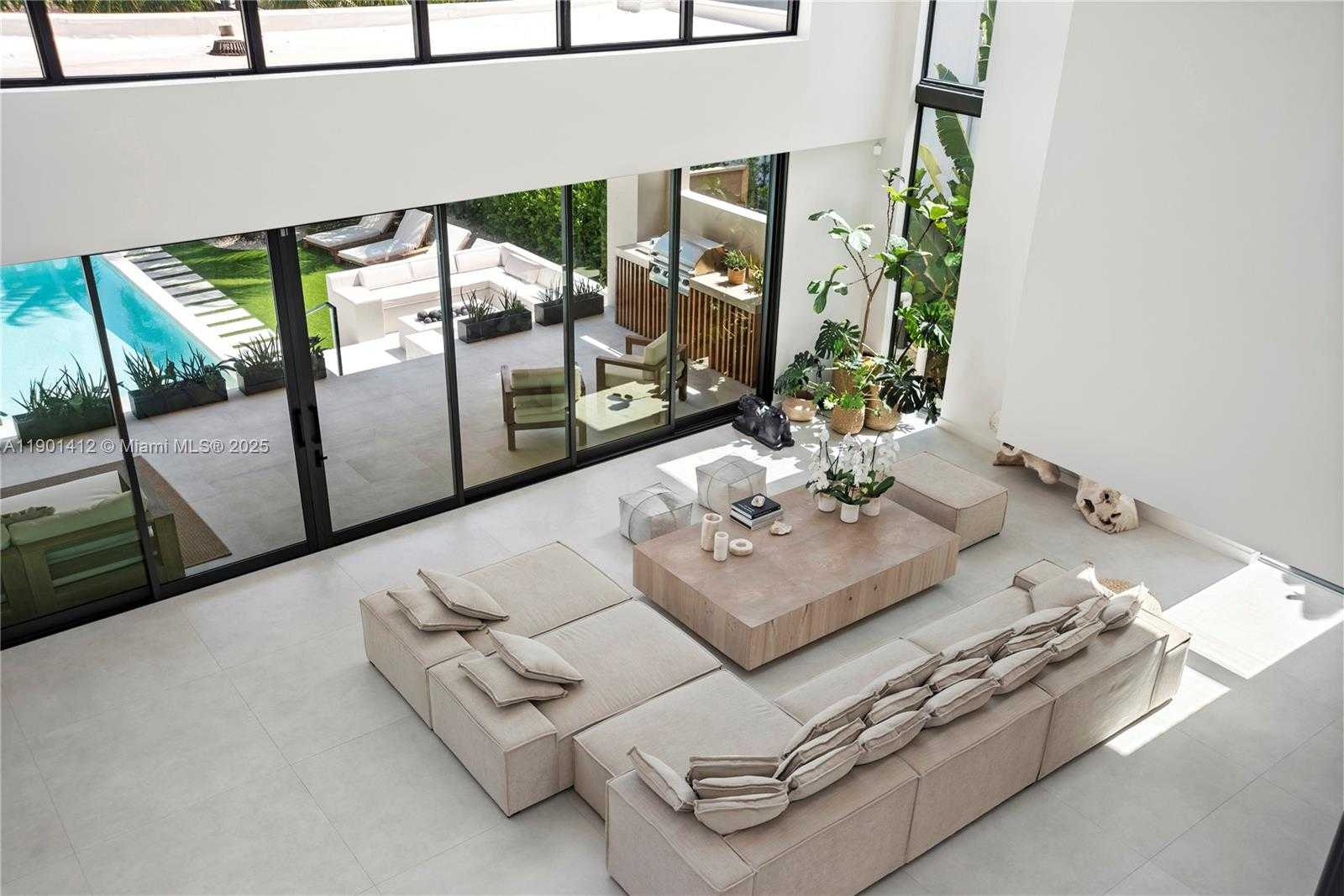 Small Image of 773 NORTH EAST 77TH TER, Miami Number 31