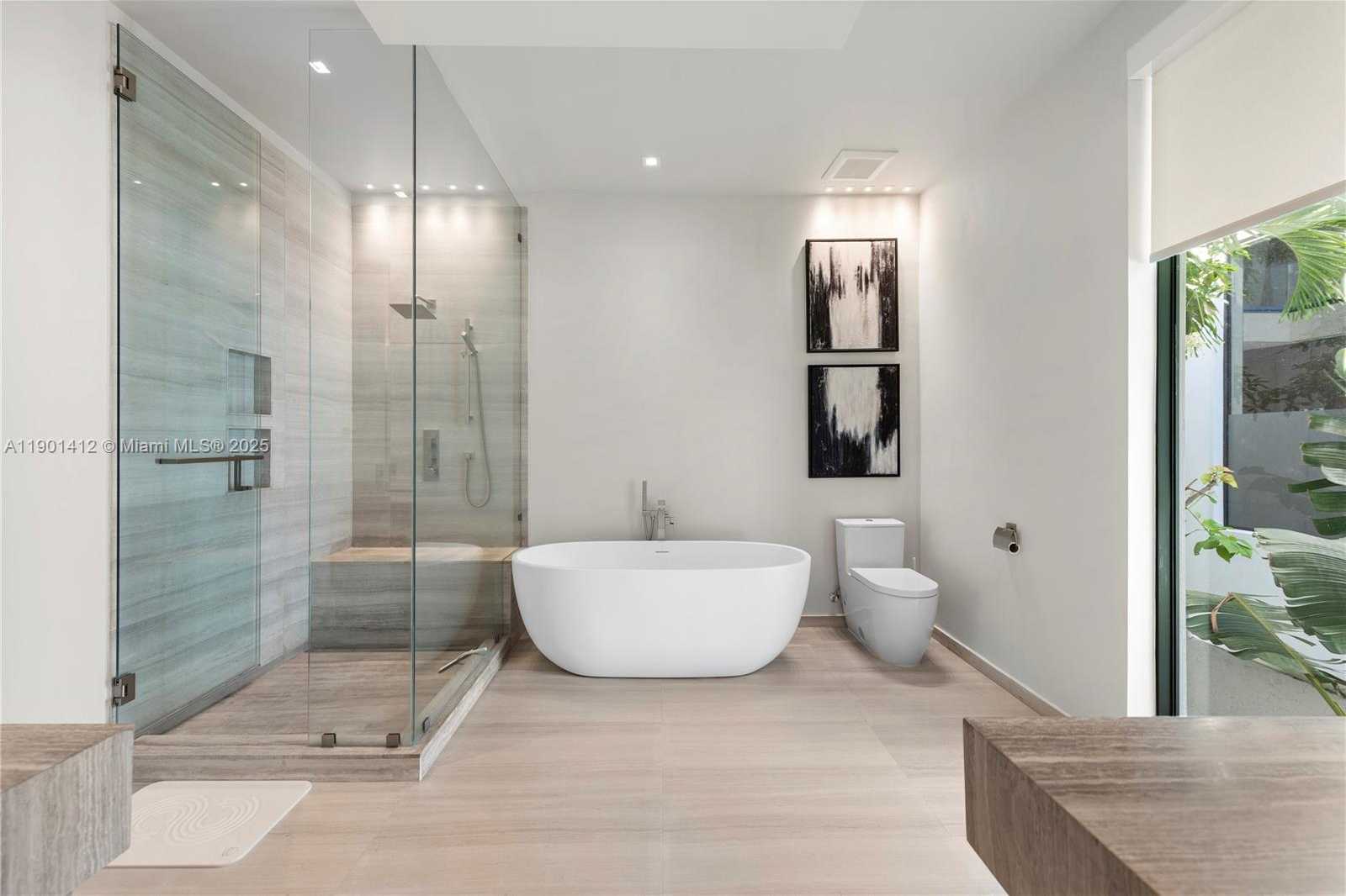 Small Image of 773 NORTH EAST 77TH TER, Miami Number 39