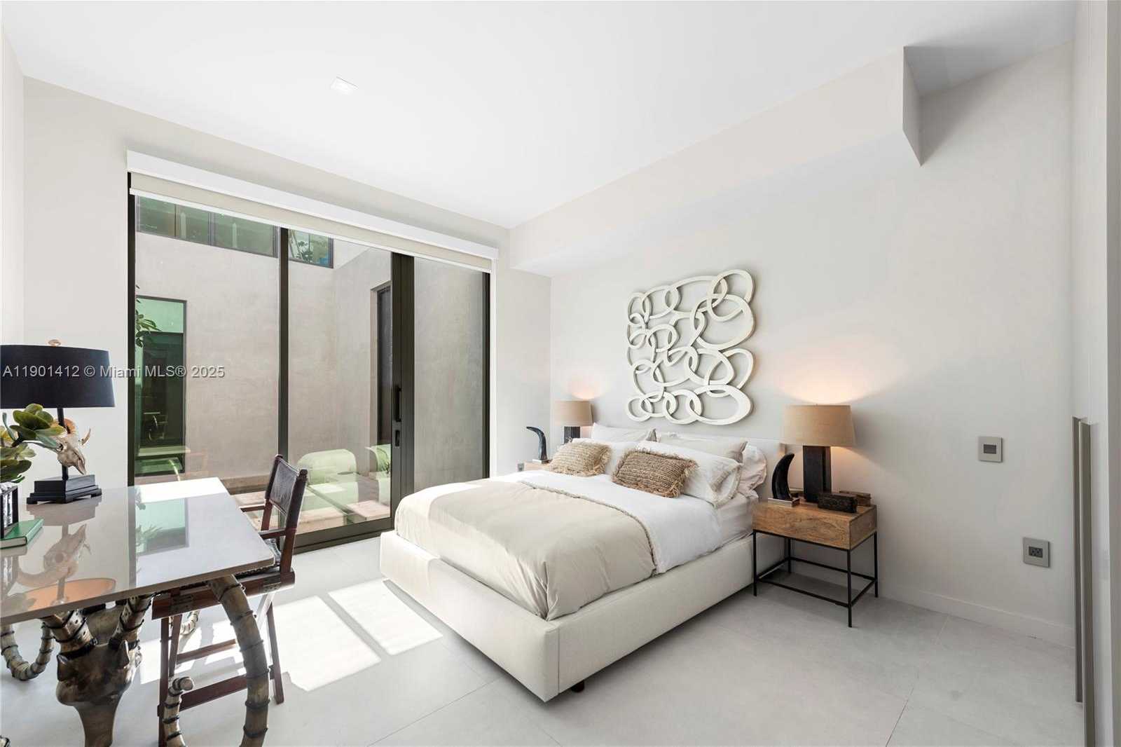 Small Image of 773 NORTH EAST 77TH TER, Miami Number 49