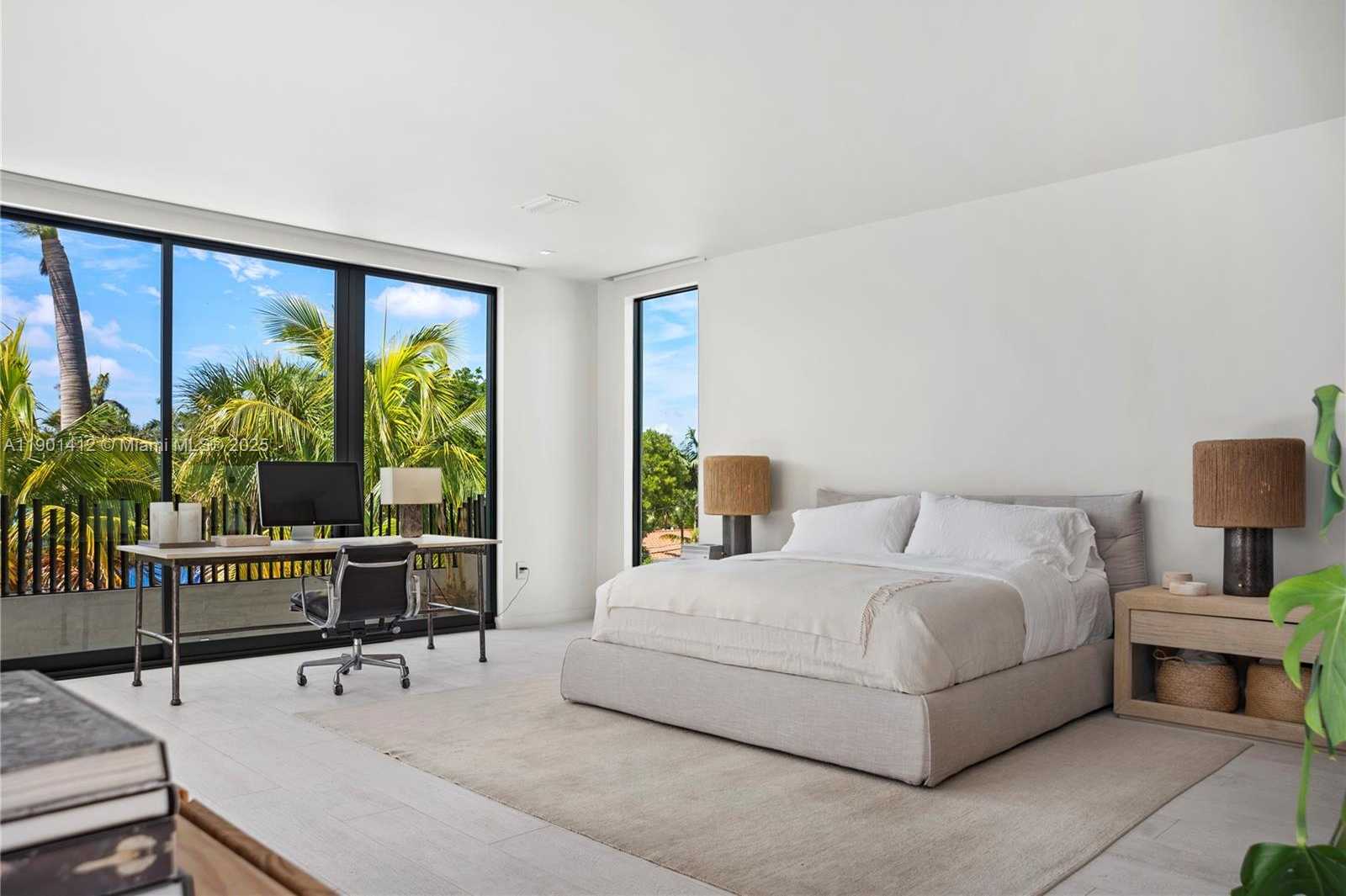 Small Image of 773 NORTH EAST 77TH TER, Miami Number 50