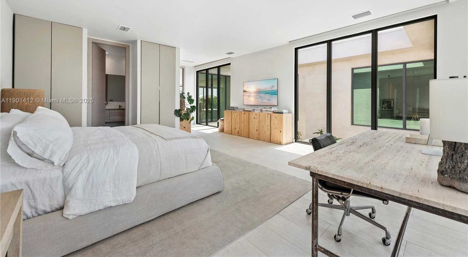 Small Image of 773 NORTH EAST 77TH TER, Miami Number 52