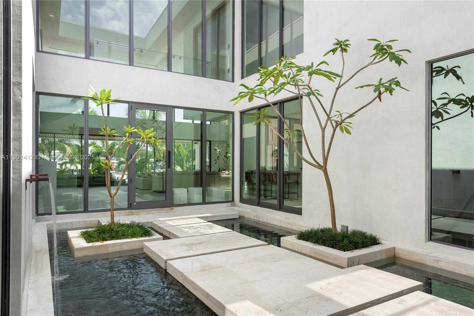 Small Image of 773 NORTH EAST 77TH TER, Miami Number 6