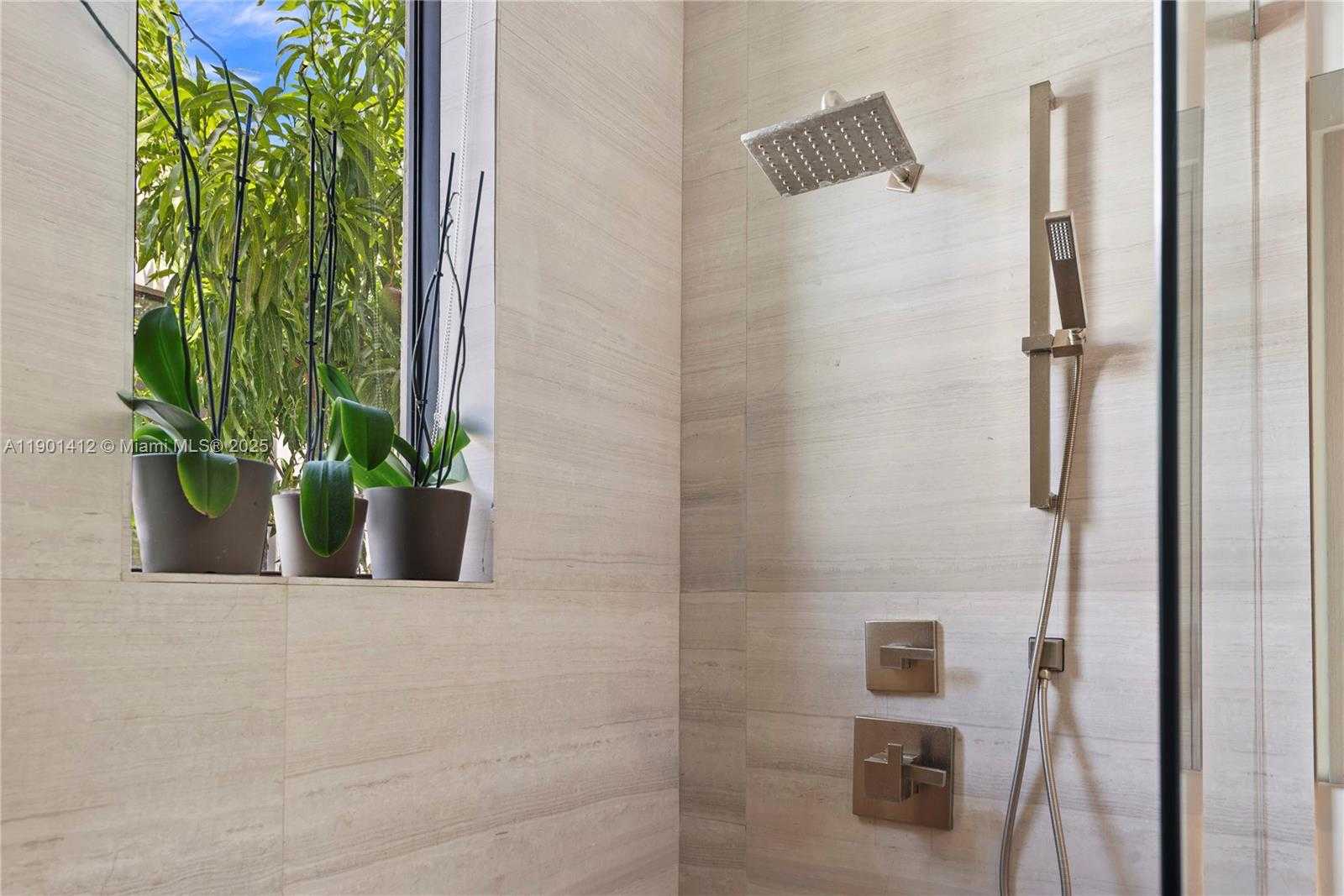 Small Image of 773 NORTH EAST 77TH TER, Miami Number 60