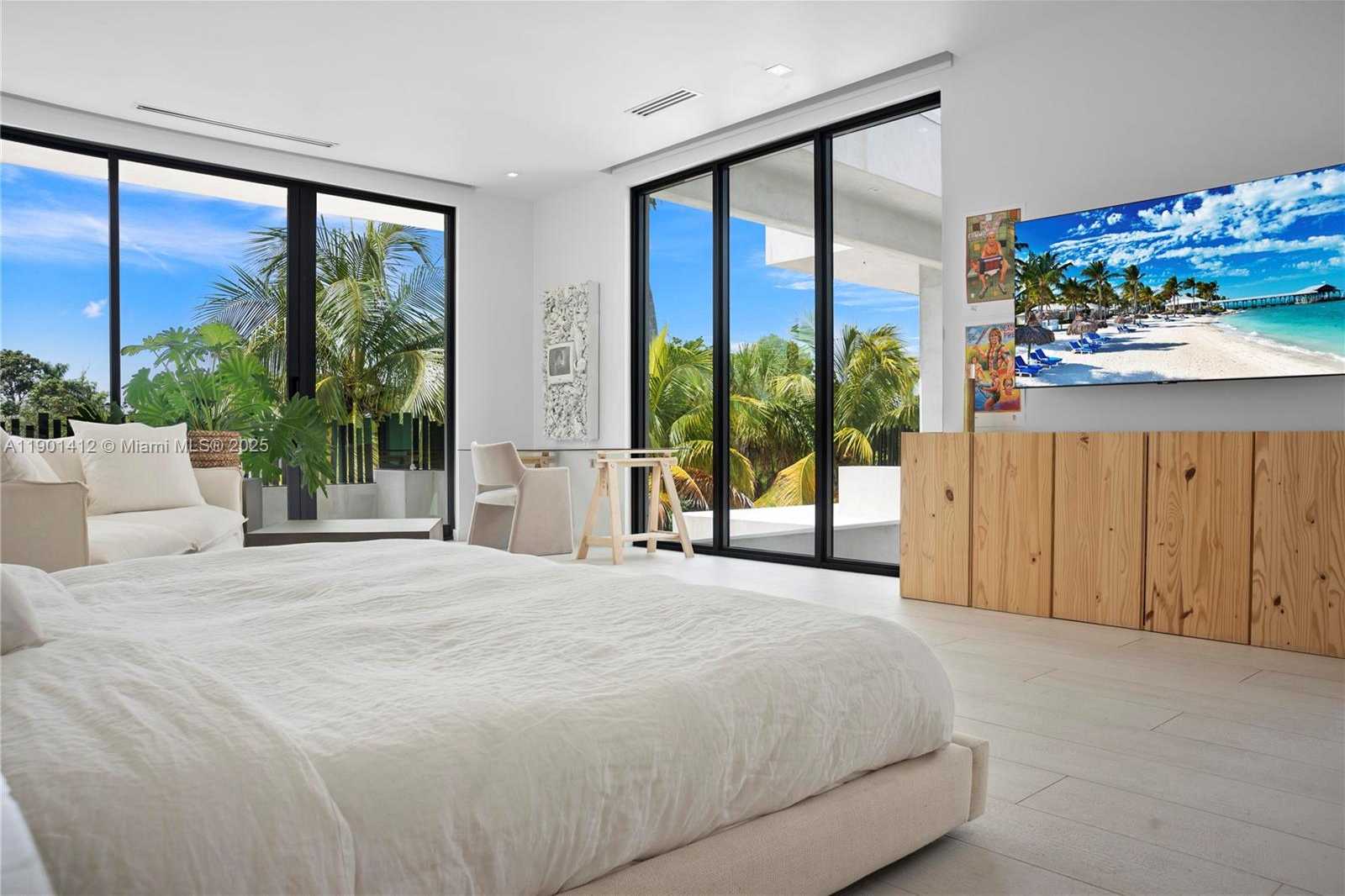 Small Image of 773 NORTH EAST 77TH TER, Miami Number 71