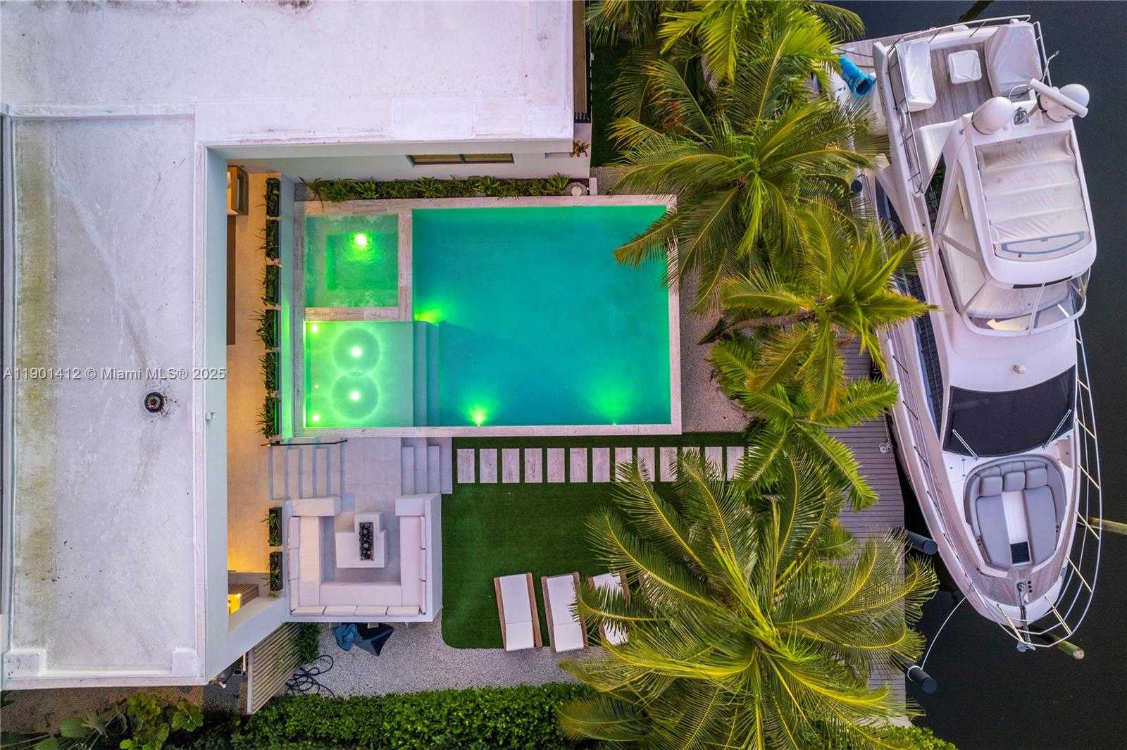 Small Image of 773 NORTH EAST 77TH TER, Miami Number 73