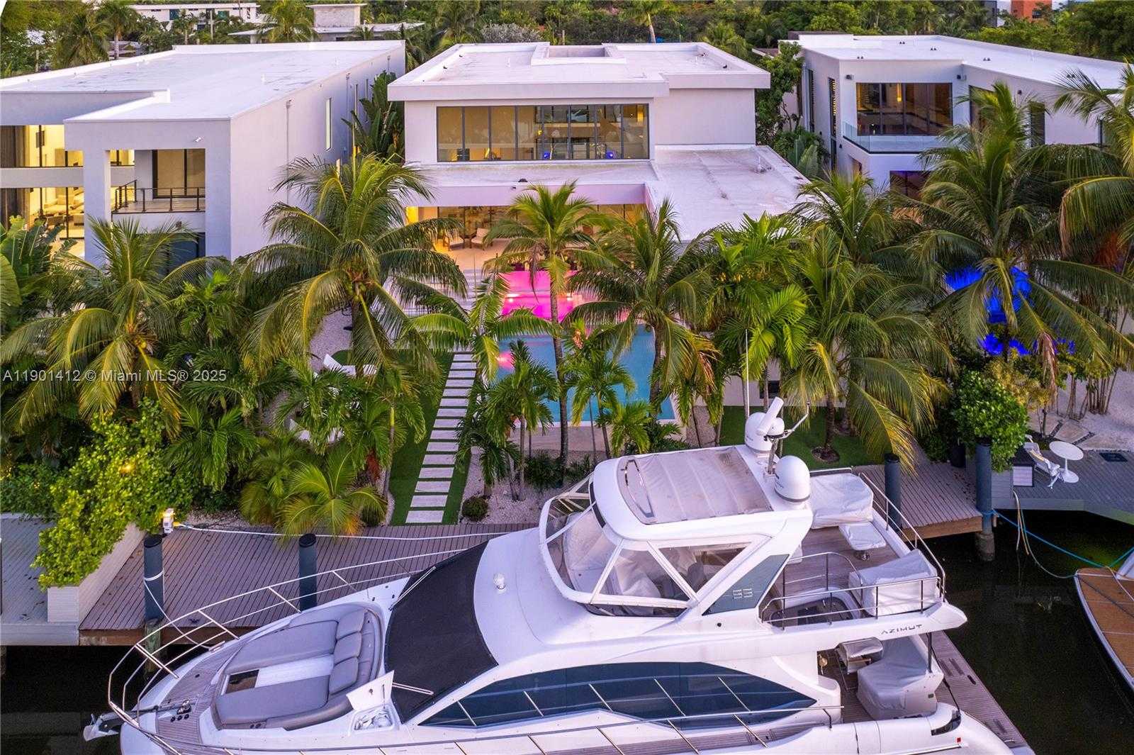 Small Image of 773 NORTH EAST 77TH TER, Miami Number 77