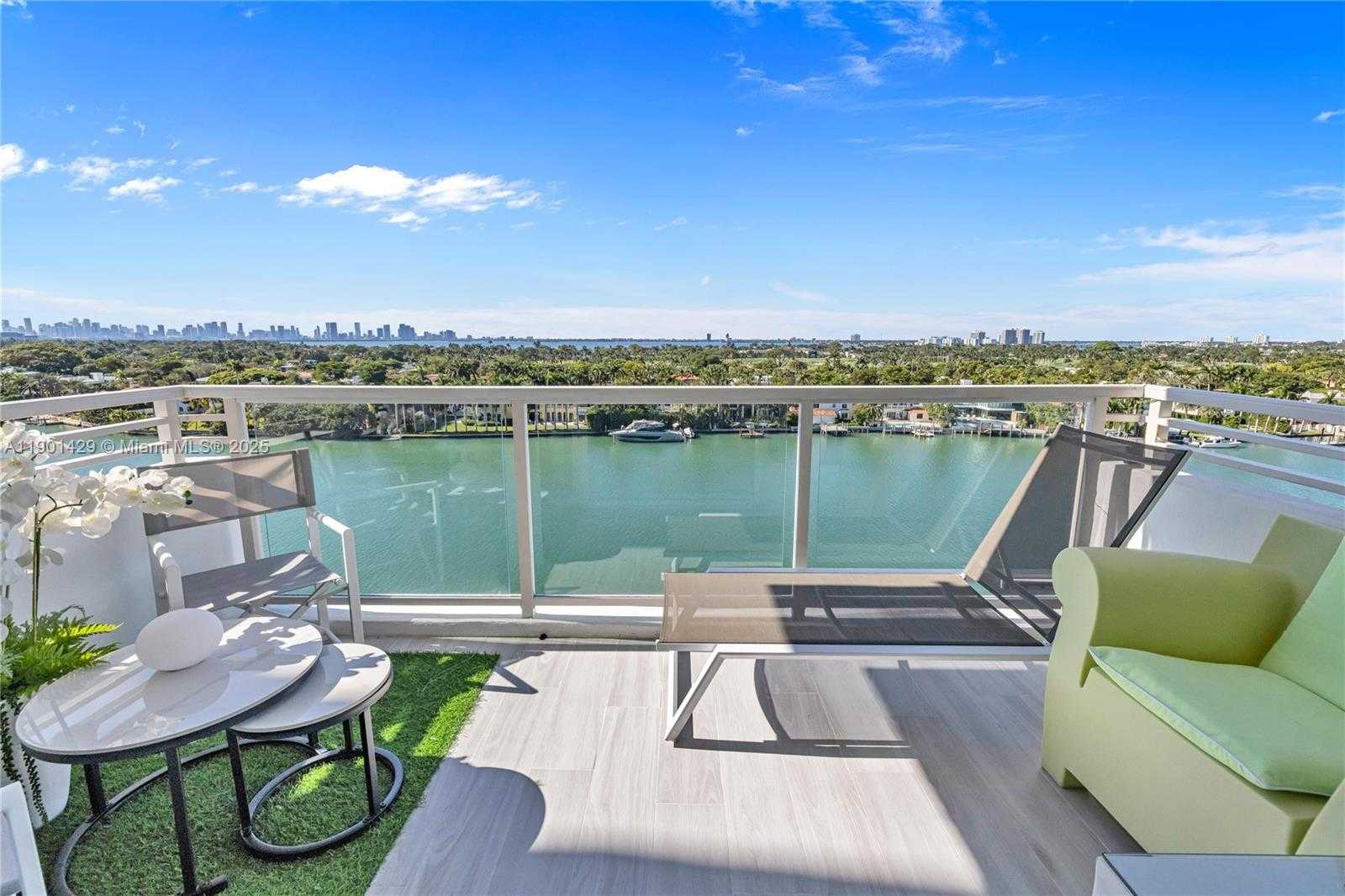 Small Image of 5600 COLLINS AVE #10H, Miami Beach Number 22