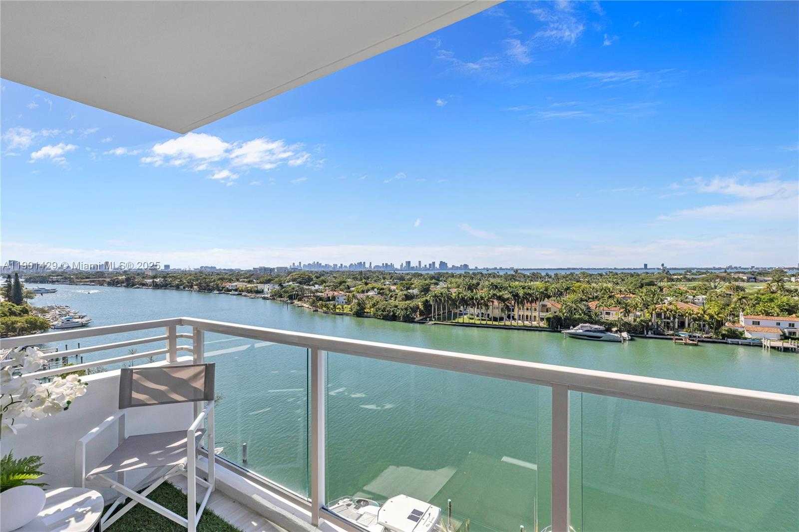 Small Image of 5600 COLLINS AVE #10H, Miami Beach Number 26