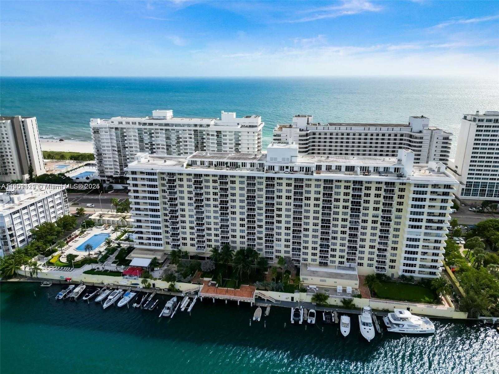 Small Image of 5600 COLLINS AVE #10H, Miami Beach Number 48