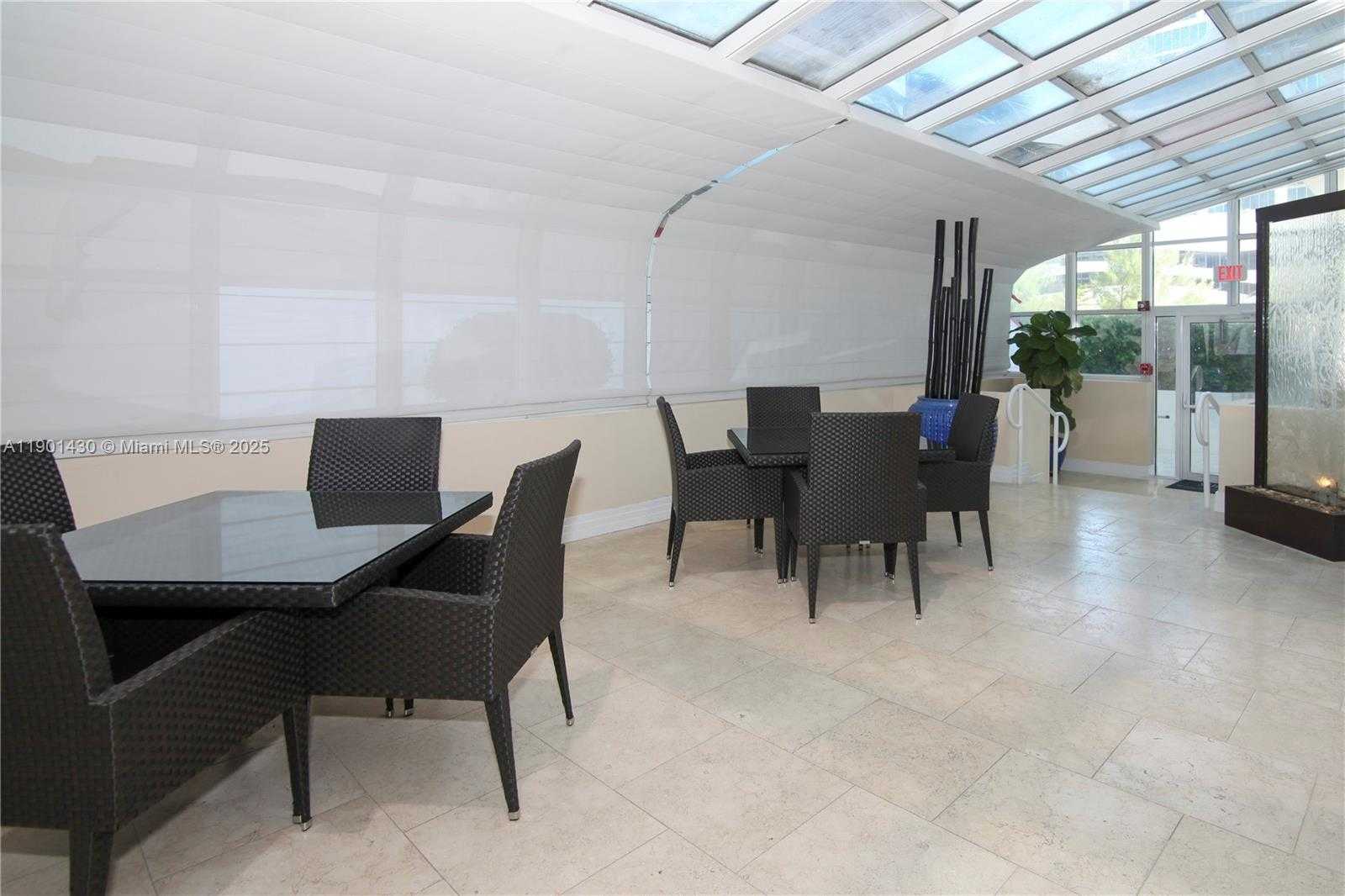 Small Image of 6917 COLLINS AVE #1622, Miami Beach Number 20