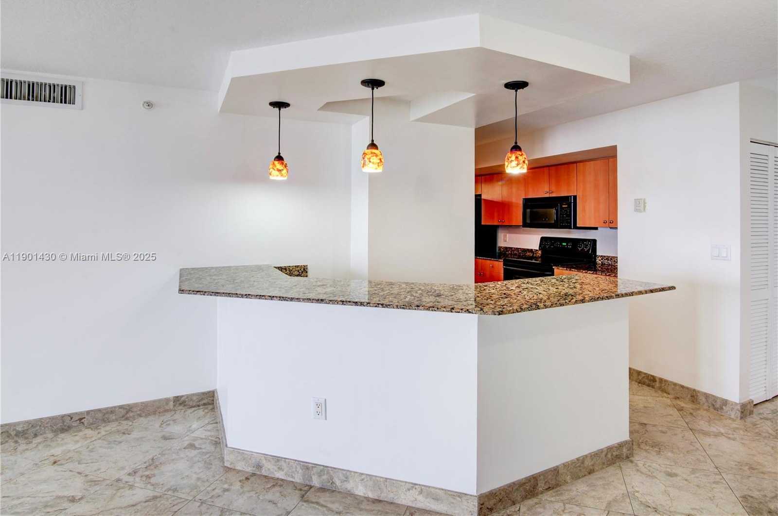 Small Image of 6917 COLLINS AVE #1622, Miami Beach Number 6