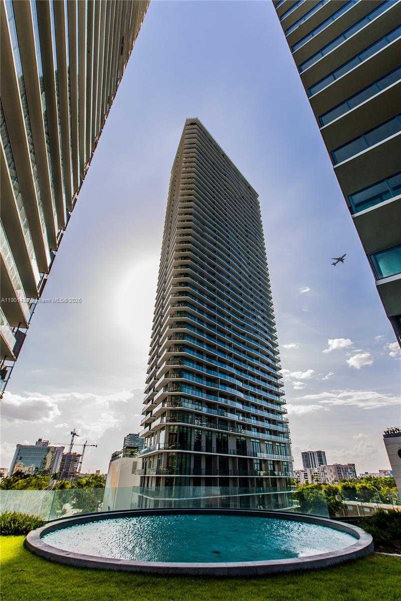 Small Image of 650 NORTH EAST 32ND ST #2205, Miami Number 19
