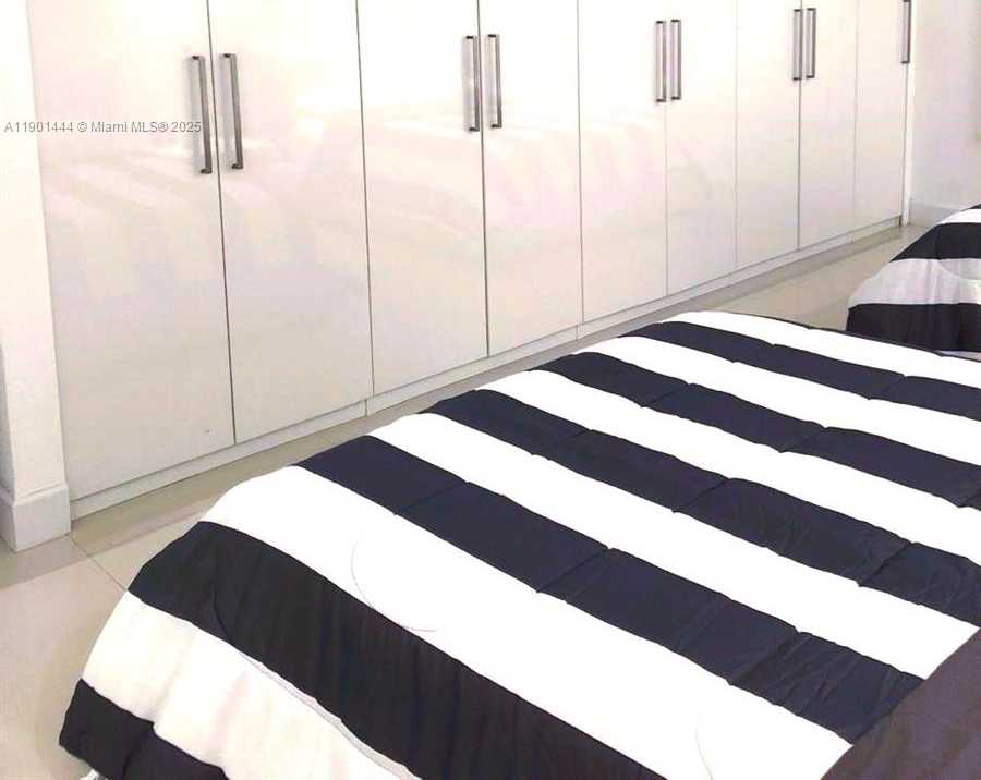 Small Image of 19390 COLLINS AVE #1223, Sunny Isles Beach Number 15