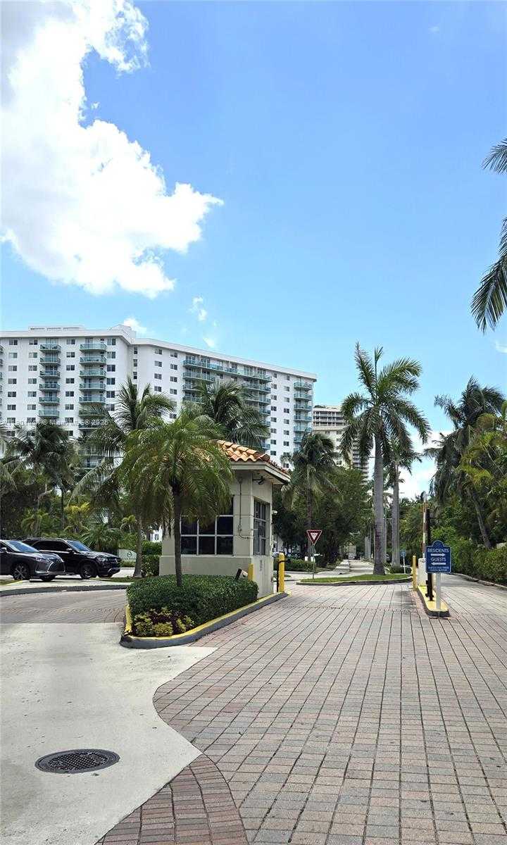 Small Image of 19390 COLLINS AVE #1223, Sunny Isles Beach Number 34