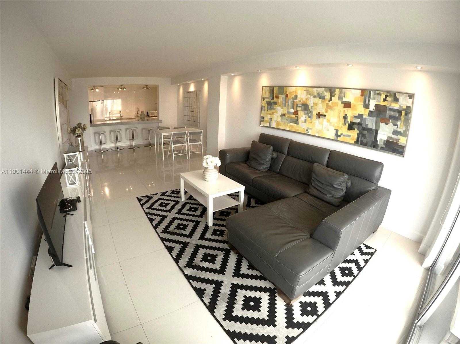 Small Image of 19390 COLLINS AVE #1223, Sunny Isles Beach Number 4