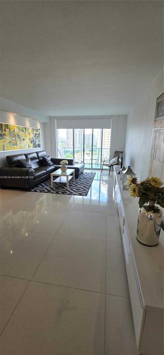 Small Image of 19390 COLLINS AVE #1223, Sunny Isles Beach Number 5