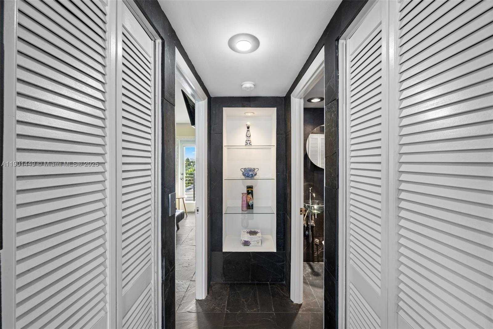 Small Image of 1545 EUCLID AVE #6K, Miami Beach Number 6