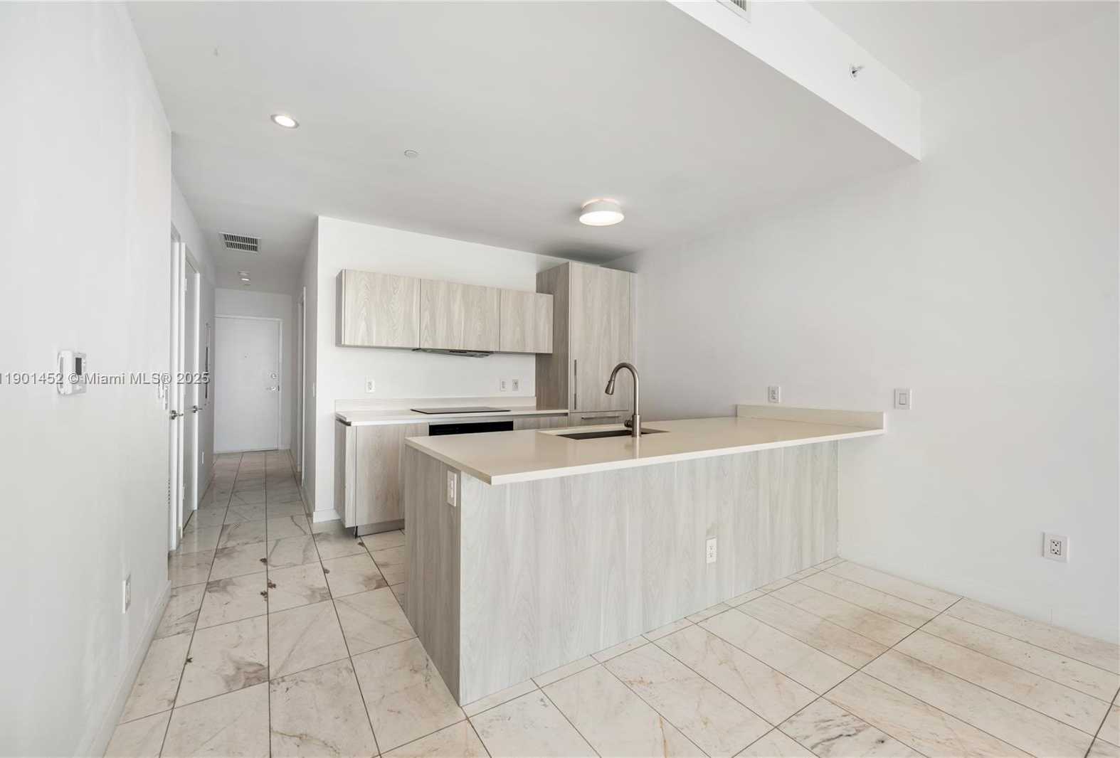 Small Image of 480 NORTH EAST 31ST ST #1504, Miami Number 19