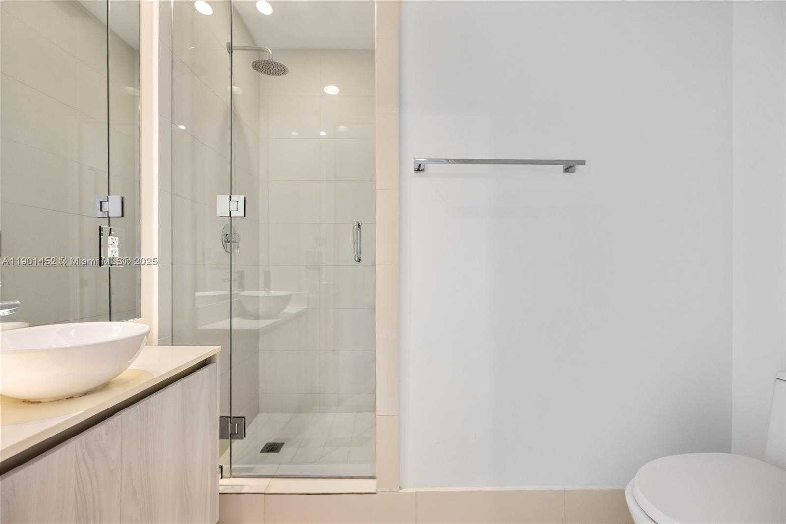 Small Image of 480 NORTH EAST 31ST ST #1504, Miami Number 23