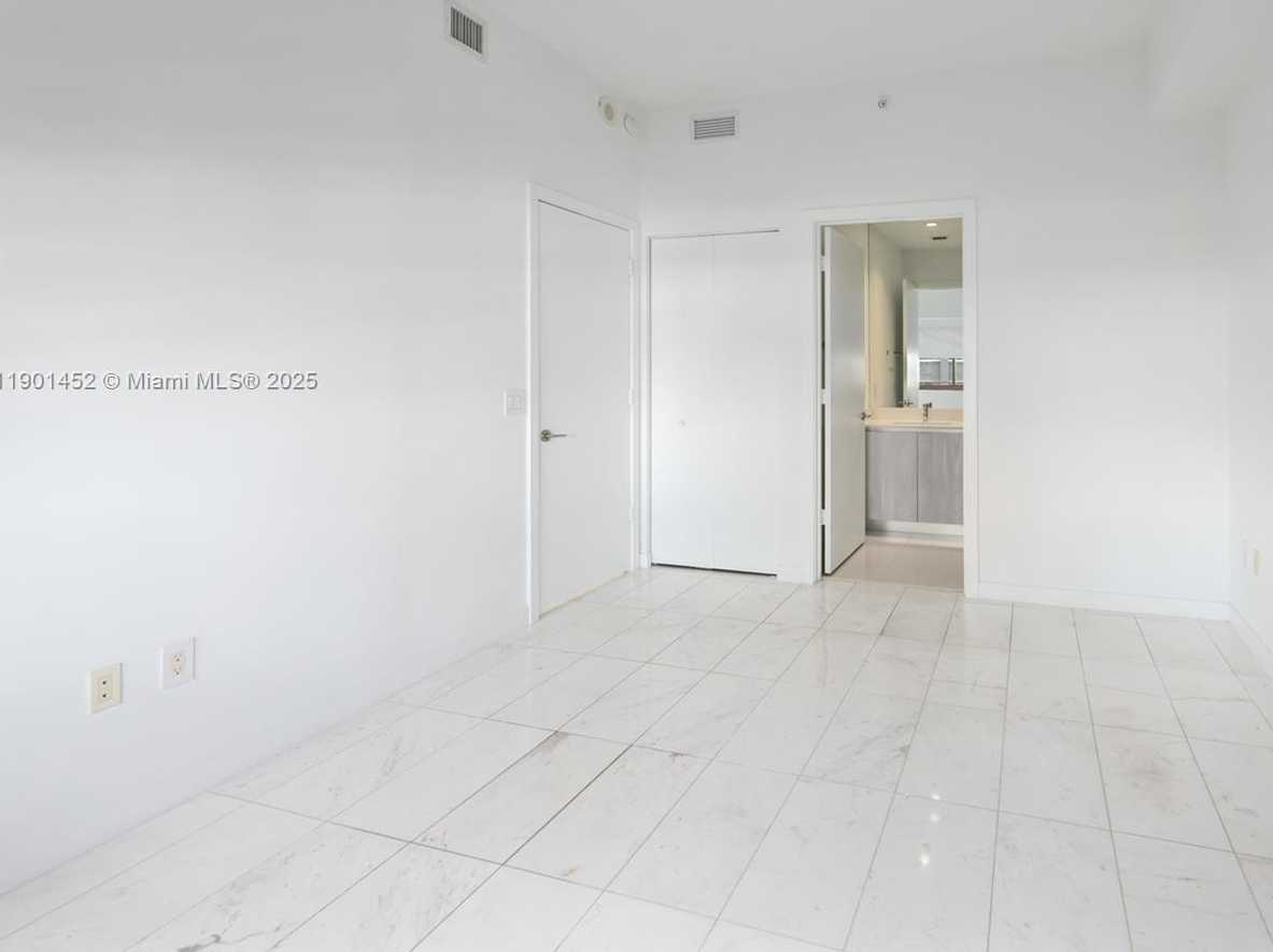 Small Image of 480 NORTH EAST 31ST ST #1504, Miami Number 27