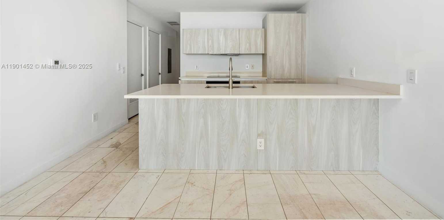 Small Image of 480 NORTH EAST 31ST ST #1504, Miami Number 36