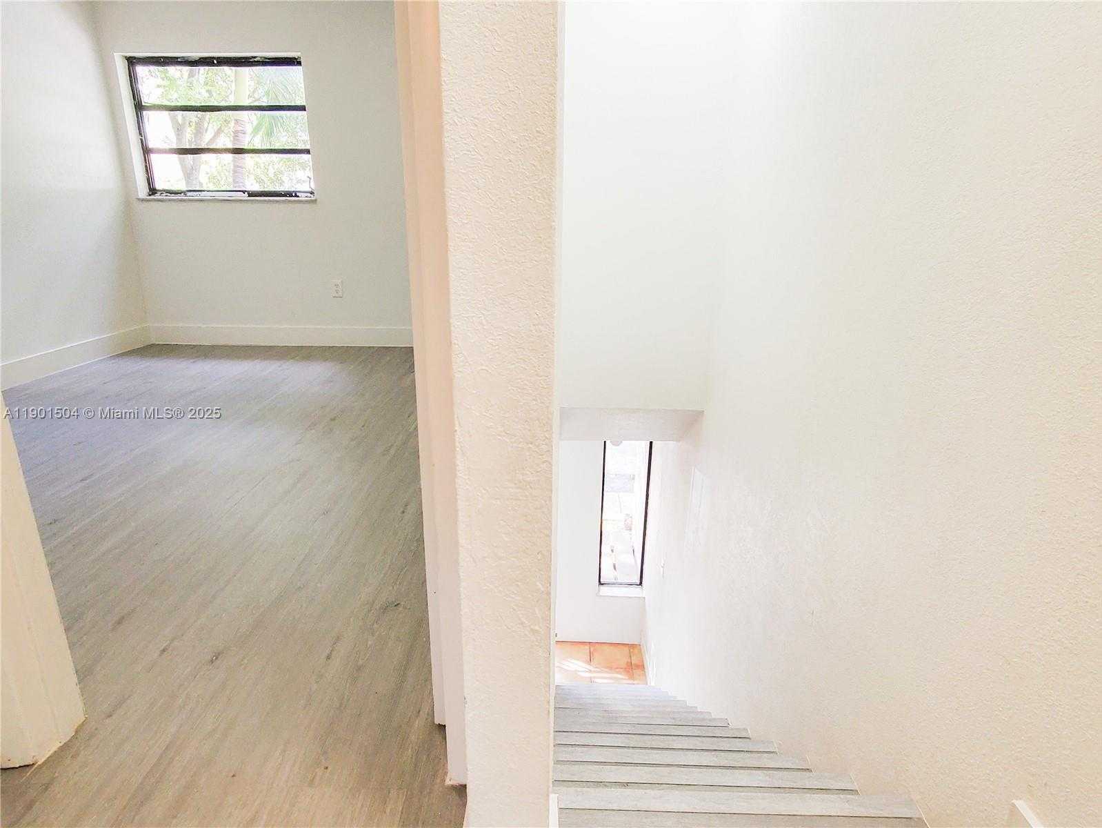 Small Image of 1901 NORTH WEST S RIVER DR #61F, Miami Number 16