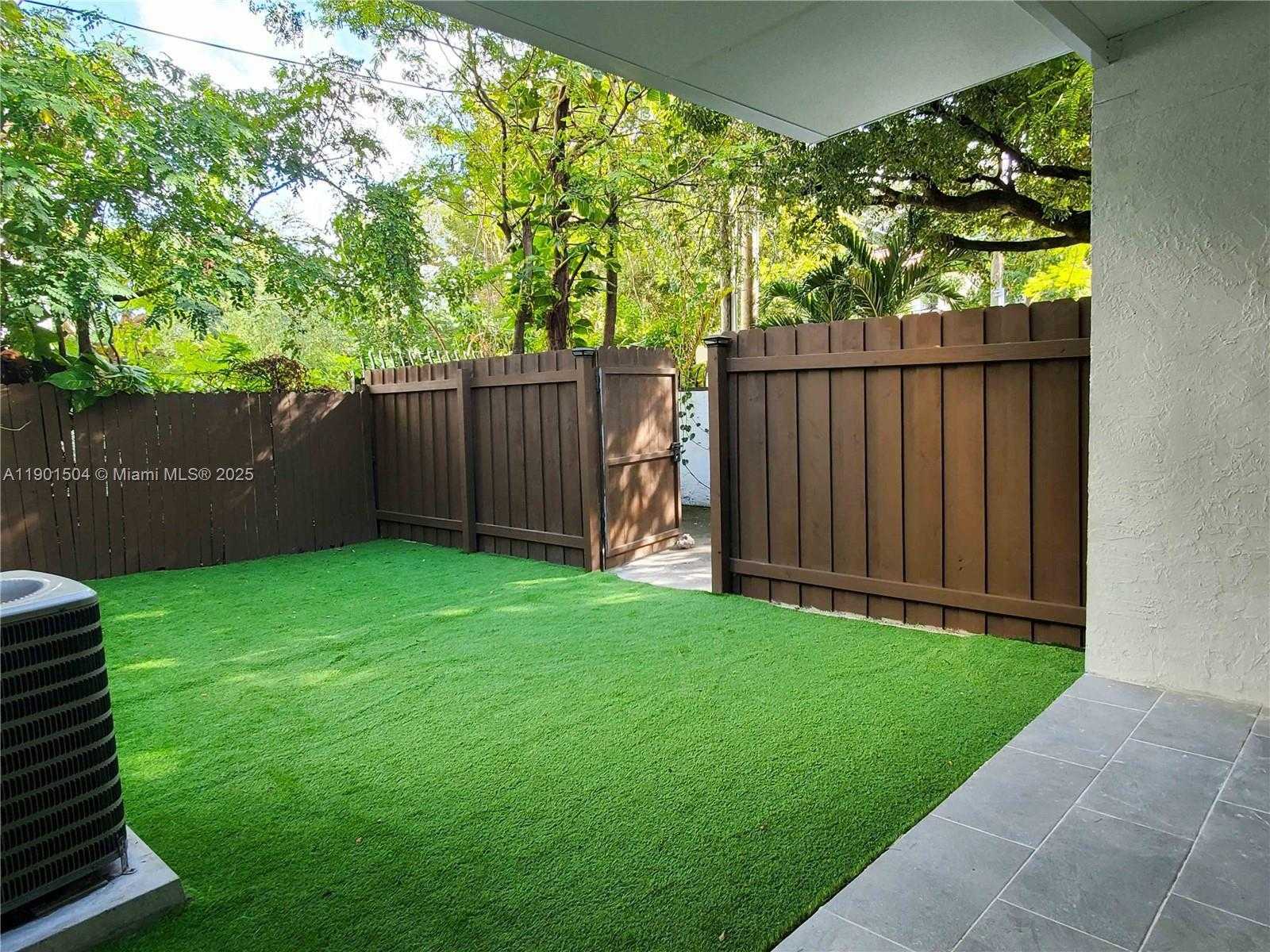 Small Image of 1901 NORTH WEST S RIVER DR #61F, Miami Number 28