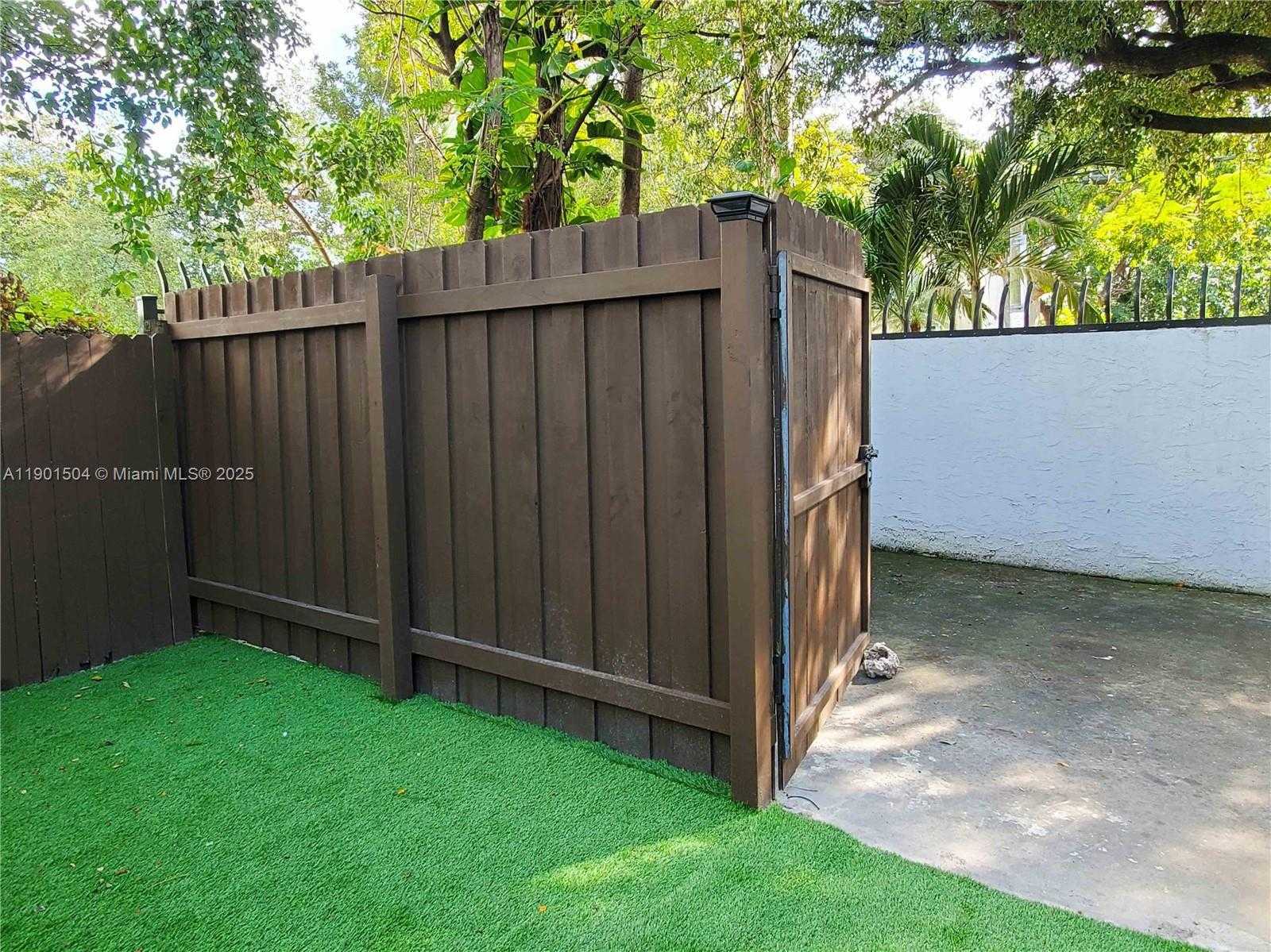 Small Image of 1901 NORTH WEST S RIVER DR #61F, Miami Number 29