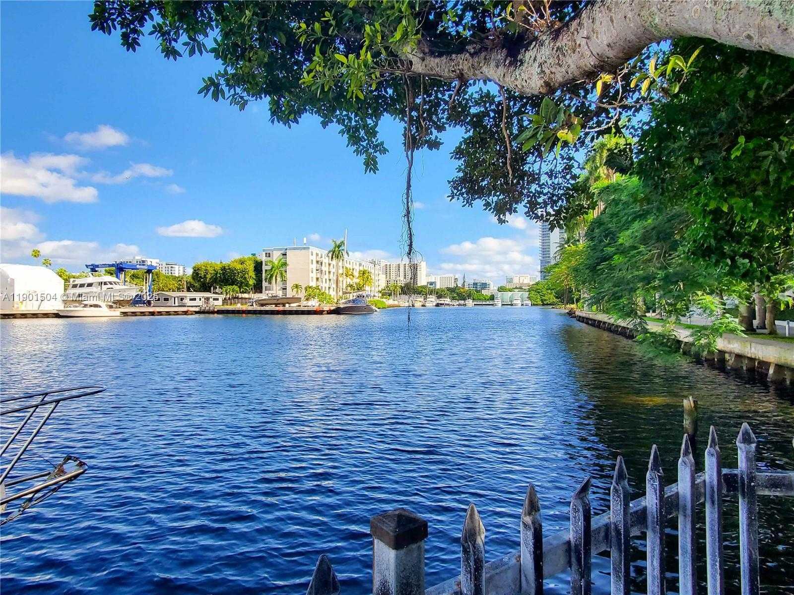 Small Image of 1901 NORTH WEST S RIVER DR #61F, Miami Number 38