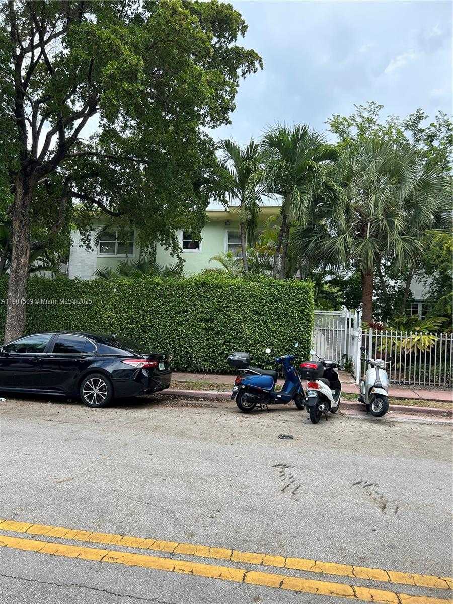 Small Image of 653 MICHIGAN AVE #2, Miami Beach Number 17