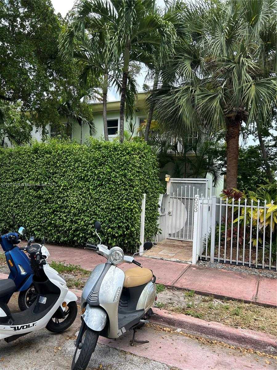 Small Image of 653 MICHIGAN AVE #2, Miami Beach Number 18