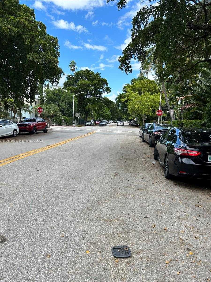 Small Image of 653 MICHIGAN AVE #2, Miami Beach Number 19