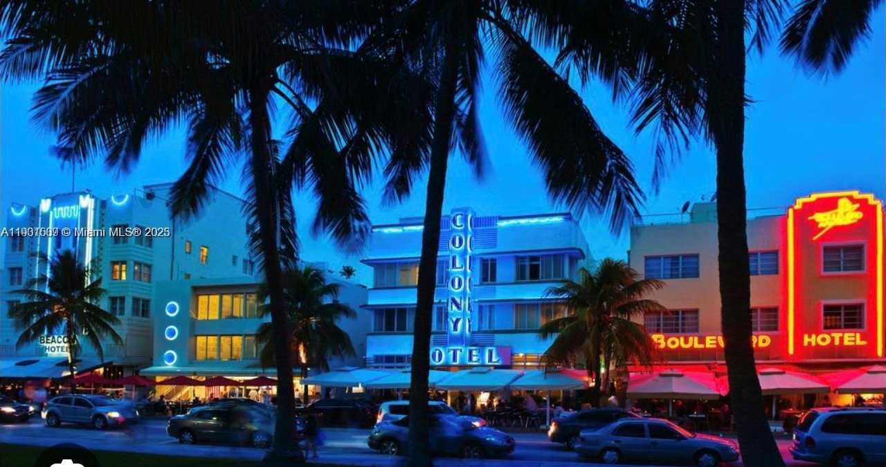 Small Image of 653 MICHIGAN AVE #2, Miami Beach Number 2