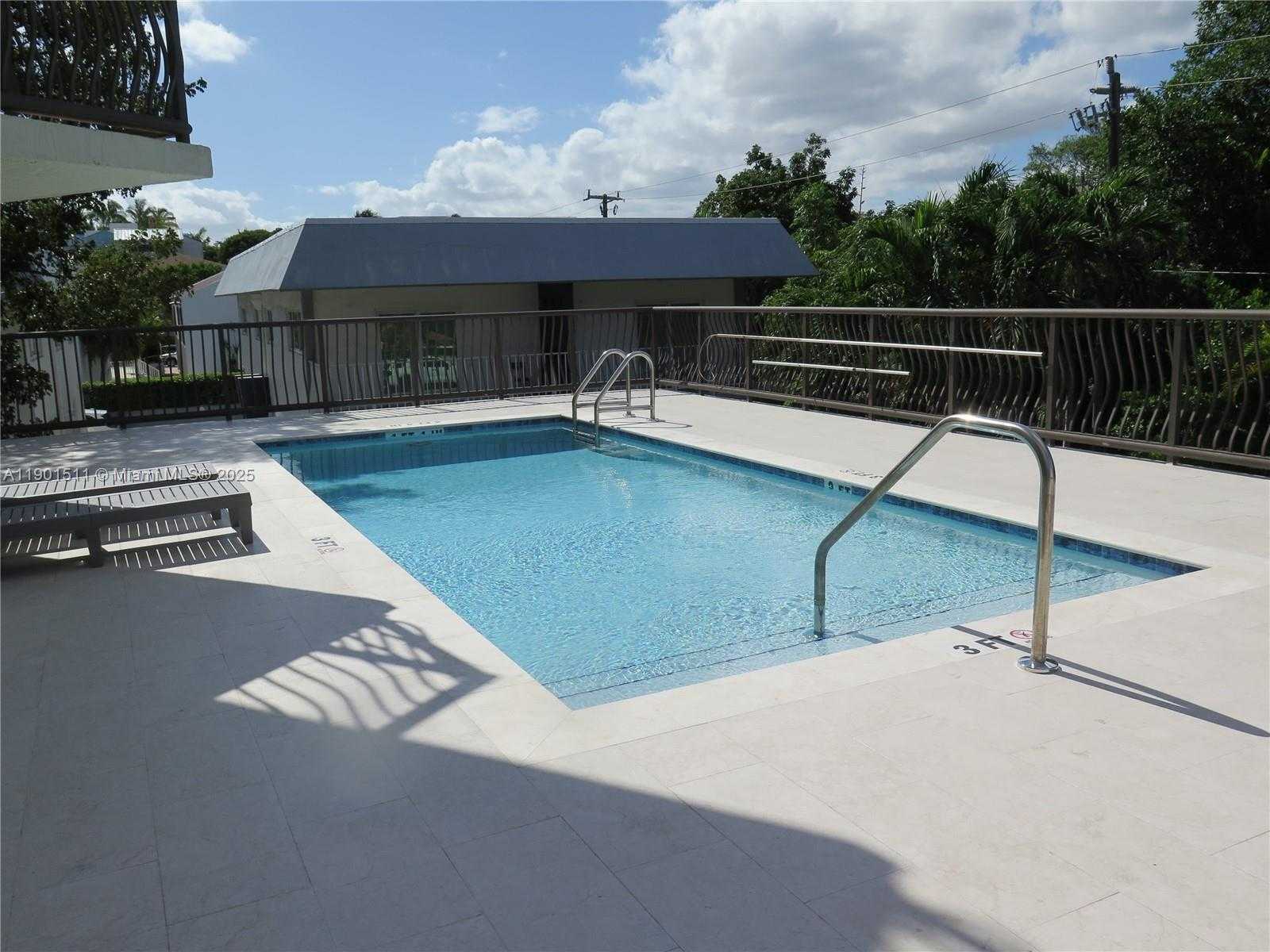 Small Image of 1918 BRICKELL AVE #101, Miami Number 19