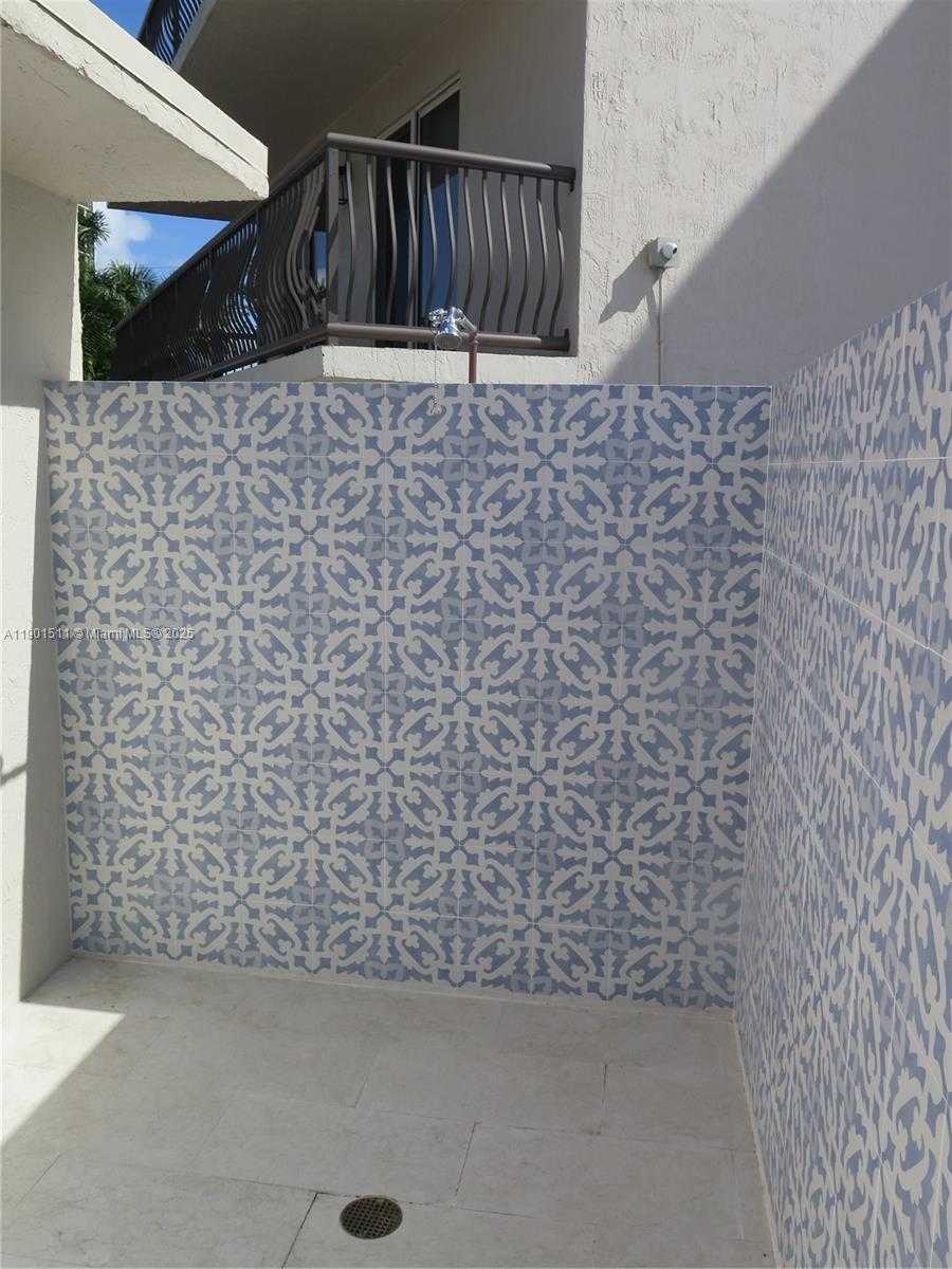 Small Image of 1918 BRICKELL AVE #101, Miami Number 20