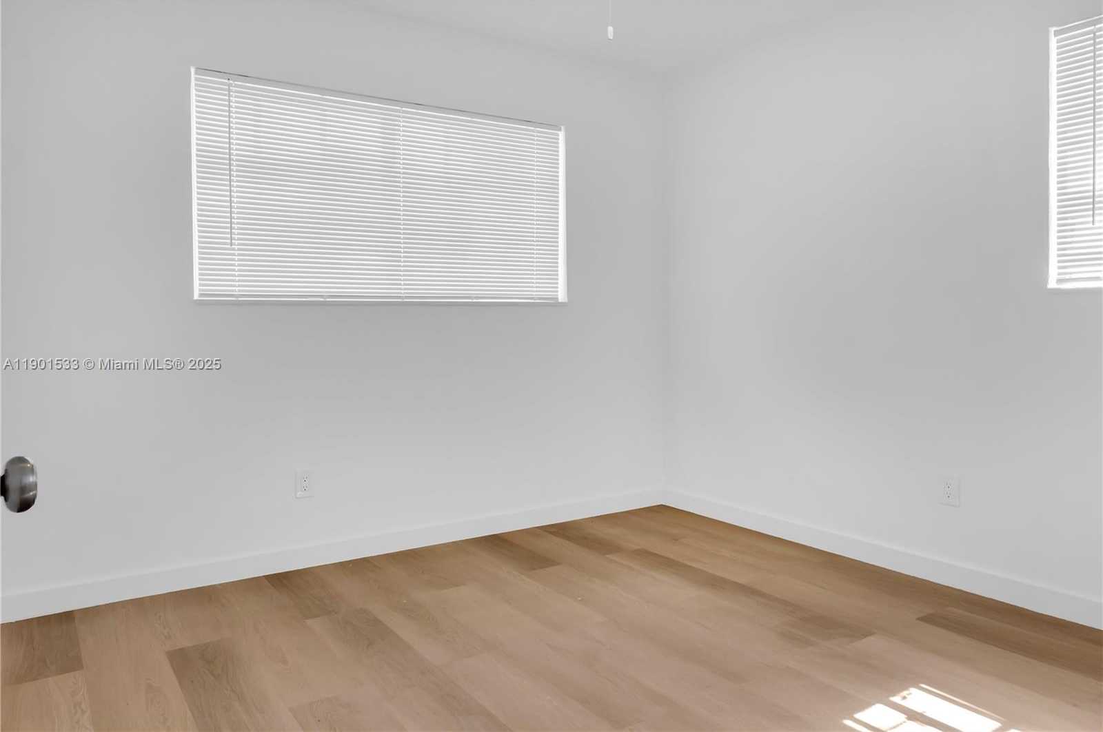 Small Image of 4900 SOUTH WEST 106TH AVE #4900, Miami Number 12