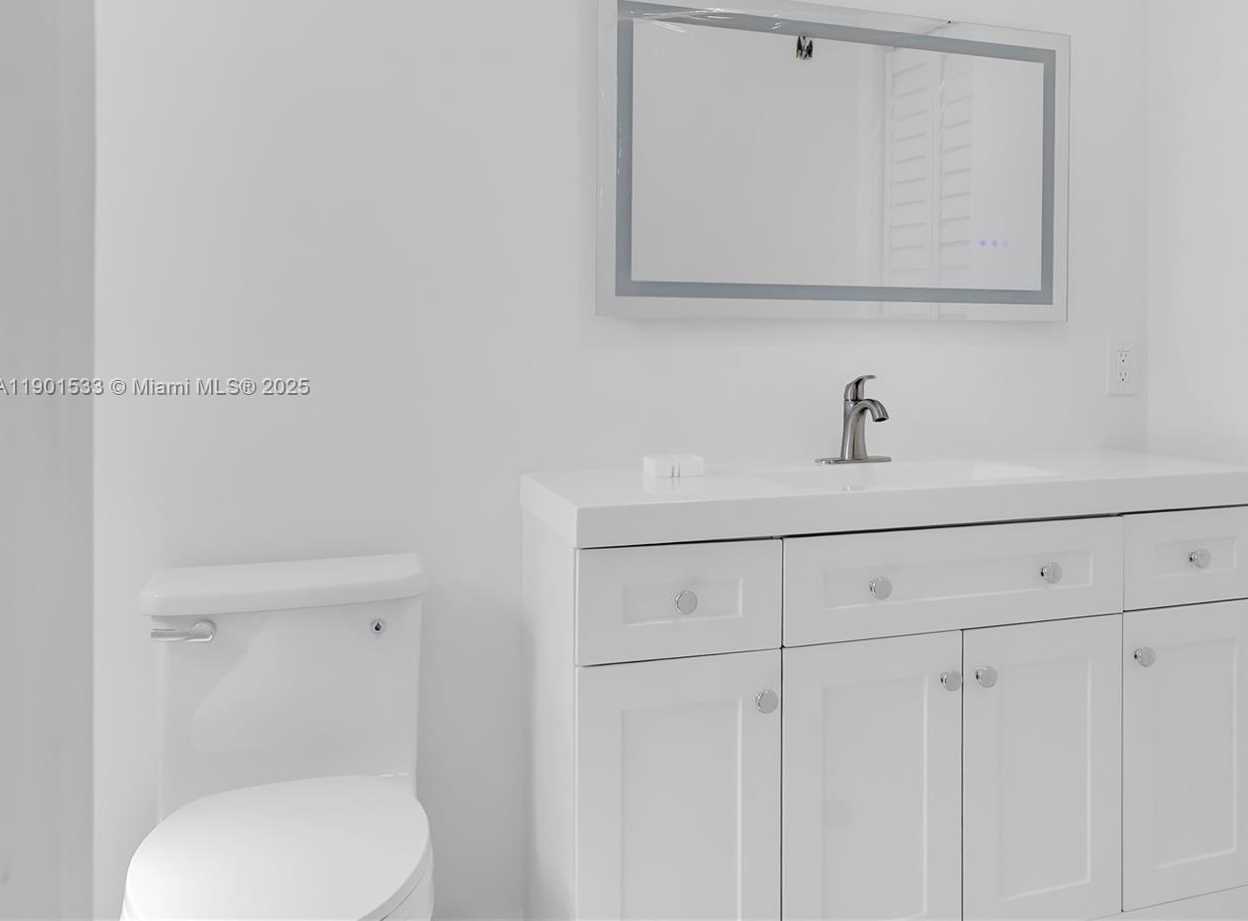 Small Image of 4900 SOUTH WEST 106TH AVE #4900, Miami Number 16