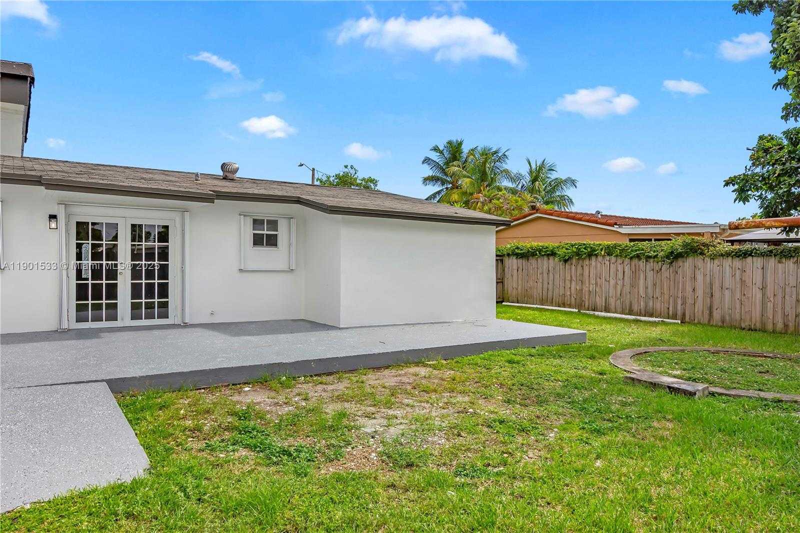 Small Image of 4900 SOUTH WEST 106TH AVE #4900, Miami Number 18