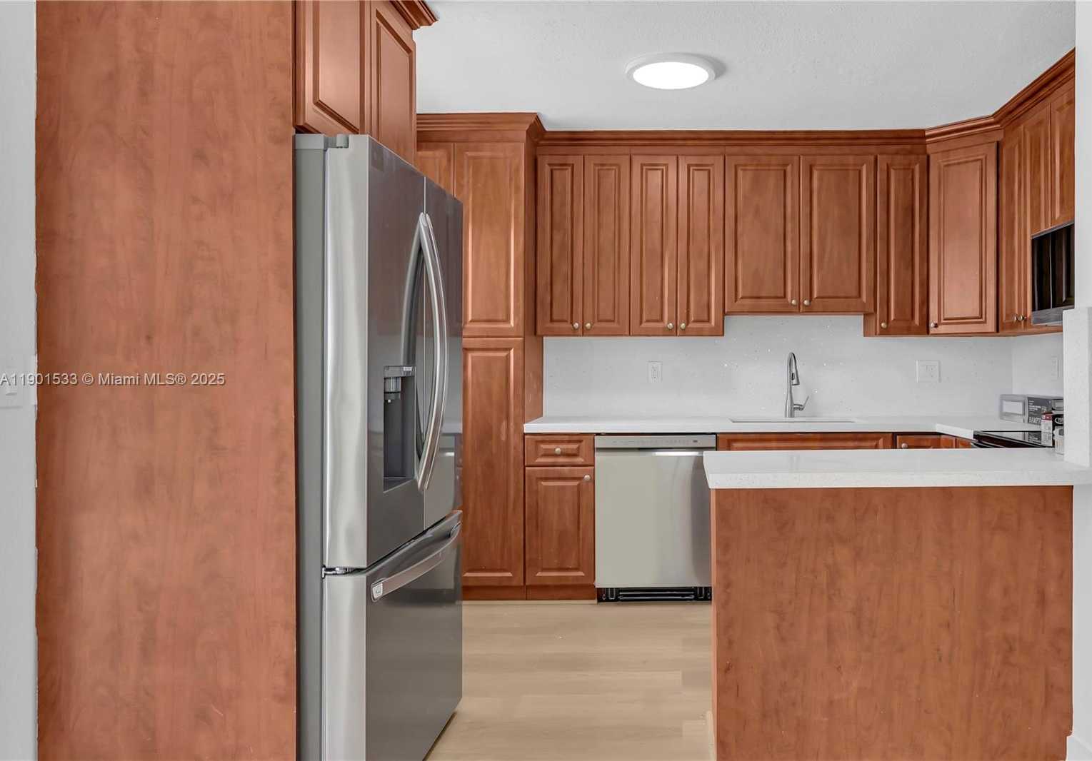 Small Image of 4900 SOUTH WEST 106TH AVE #4900, Miami Number 8