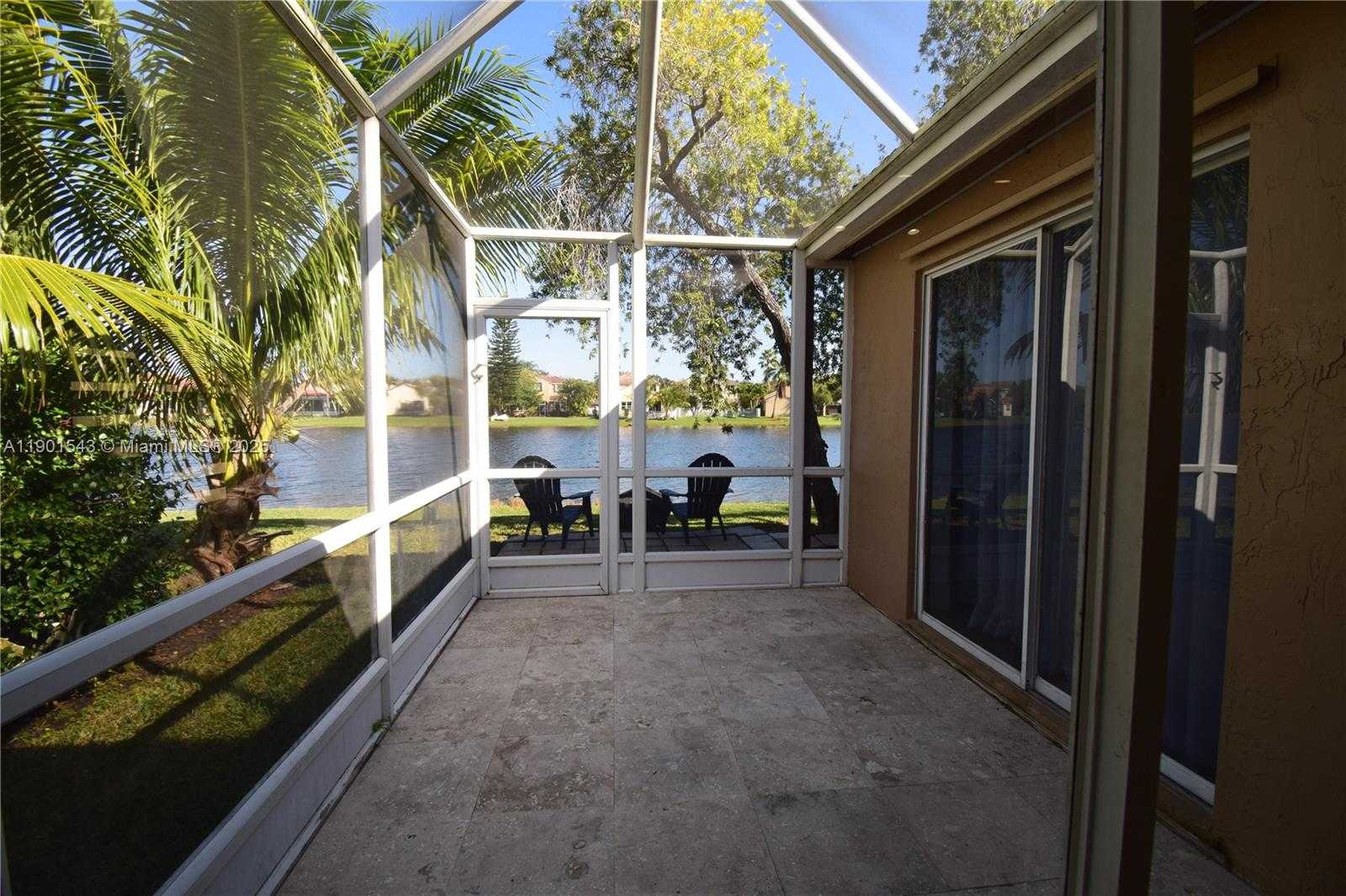 Small Image of 794 SAN REMO DR, Weston Number 12