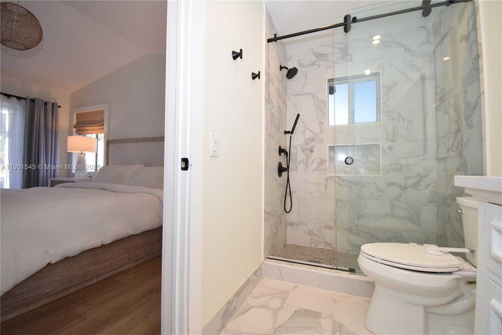 Small Image of 794 SAN REMO DR, Weston Number 22